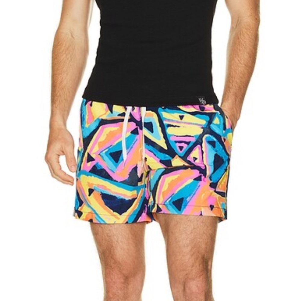 Chubbies Exploding Nacho 5.5” 2 in 1 short size Large
